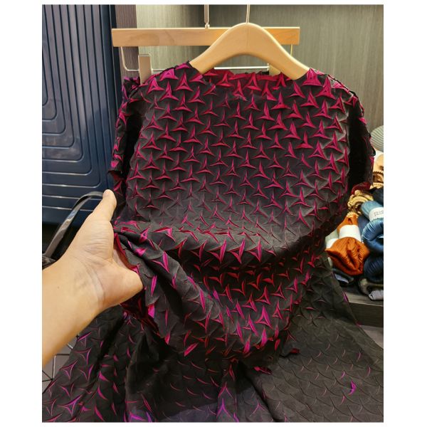 New Set of Natural Waist Summer Women Plus Size Slim T-shirt + Half Skirt Pleated 3d Set