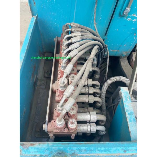 Sunward SWE60 Mini Excavator with Original Hydraulic Valve and 0.23m3 Bucket Capacity