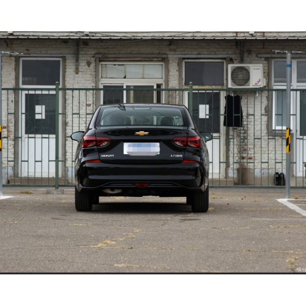 Версия Yuexiang автомобиля бензина муфт 1.5L Шевроле МОНЦЫ 2023 двойная