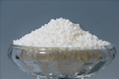 TPE TPR Granules Car Rear Window Wind Cover Overmold Two Colors Injection Molding Resin Raw Materials