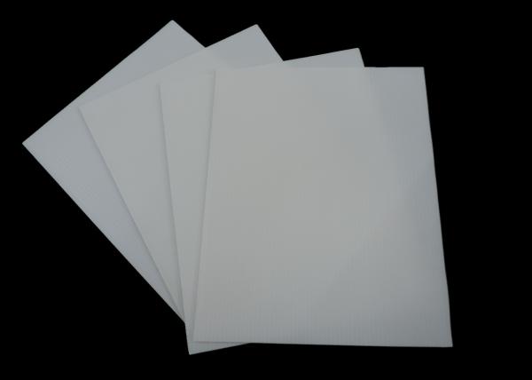 450x700x3mm White Corrugated Coroplast Sheets For Advertising
