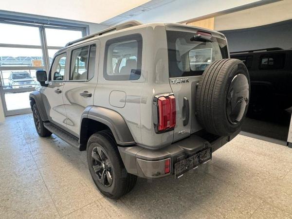 Tank 300 2023 2.0T Challenger Version Compact SUV 2.0T 227HP L4 Engine
