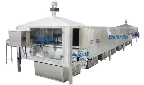 2000*1600*1800 Dimension Hot Filling and Capping Rotary Machine for Fruit Pulps Juice