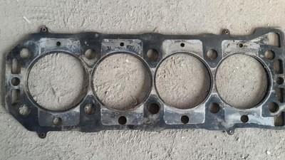 Tête TD23 de garniture de cylindre de pièces de réparation automatique pour le camion 1104402N01 de DATSUN