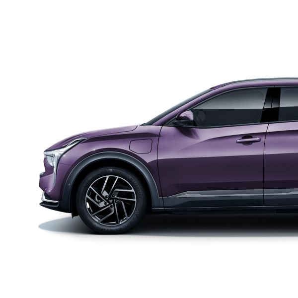 Blue Color SUV EV Cars 5 Doors 5 Seater U Nezha New Energy Vehicles