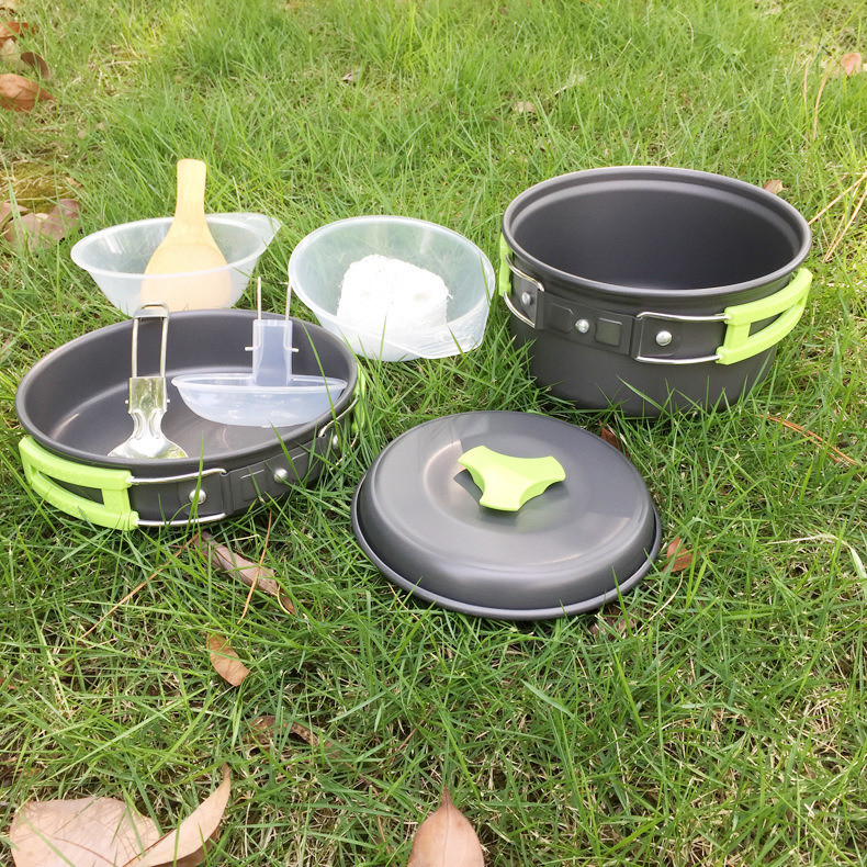 Portable Cookware Set for Camping Lightweight Aluminum Fry Pot and 1 Pan Included