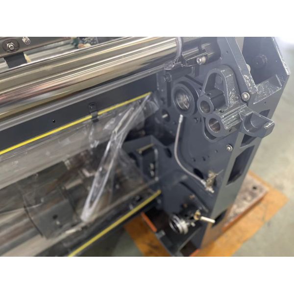 Одиночная пряжа тени сплетя машины струи воды насоса переплетая 1000RPM