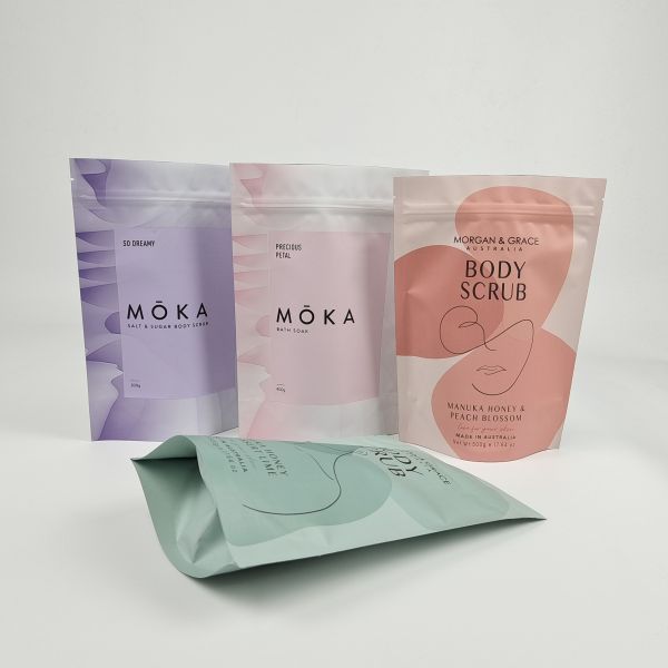 Напечатанное на заказ логотип Алюминиевая фольга Майлар Стоять вверх сумка 50г 100г 200г 500г Соль для тела Скраб упаковочный пакет