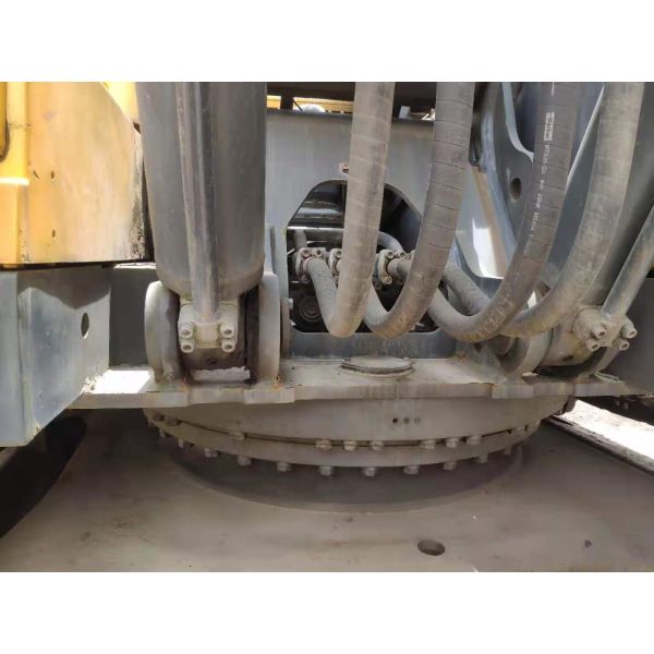 Low Hour Yellow Volvo Excavator 36ton 3M Bucket Capacity 184KW Power