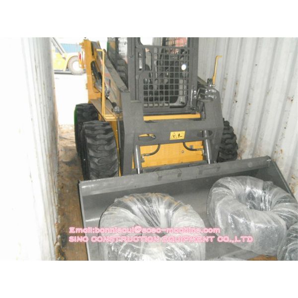 60kw Road Construction Vehicles XCMG Skid Steer Wheel Loader XT760 With Shovel Brush Snowplow