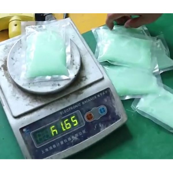 Небольшие умные сумки машины упаковки 45/минута для жидкости