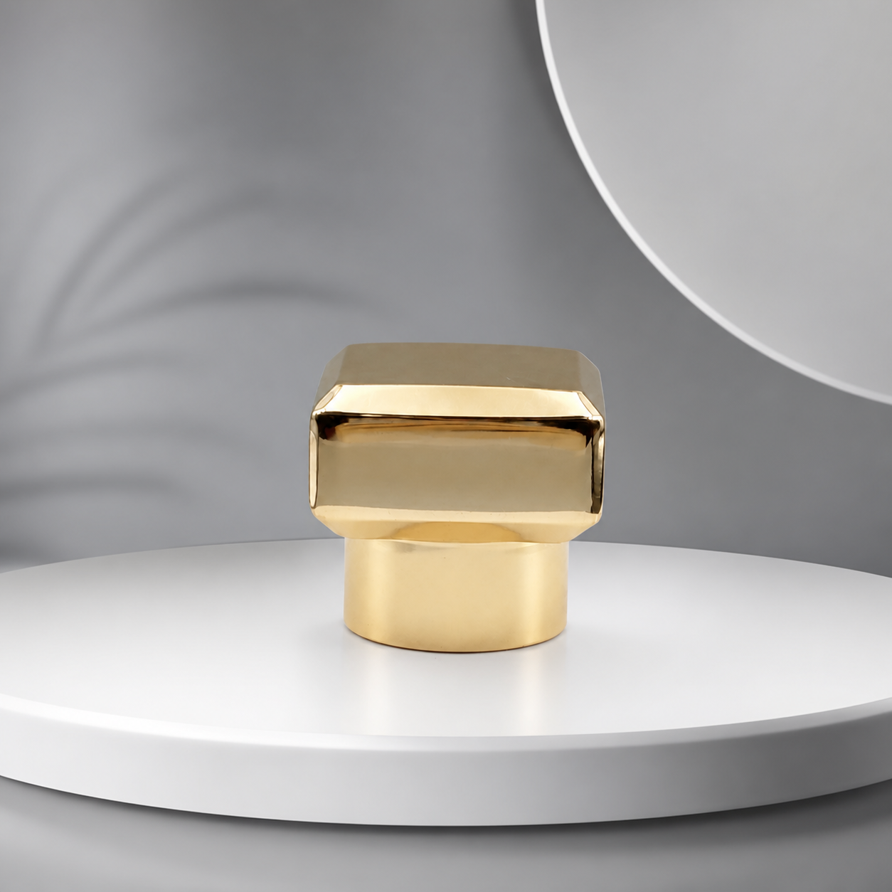 High End Gloss Black Rhombus Cut Square Zamac Perfume Cap Electroplated Gold Zinc Alloy Parfum Bottle Cover Custom Size For Glass Perfume Packaging