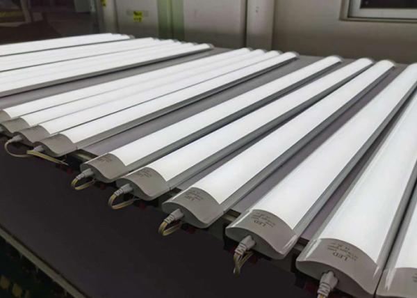 IP54 Household Led Lights 48 Watt 5ft Led Batten Warm White