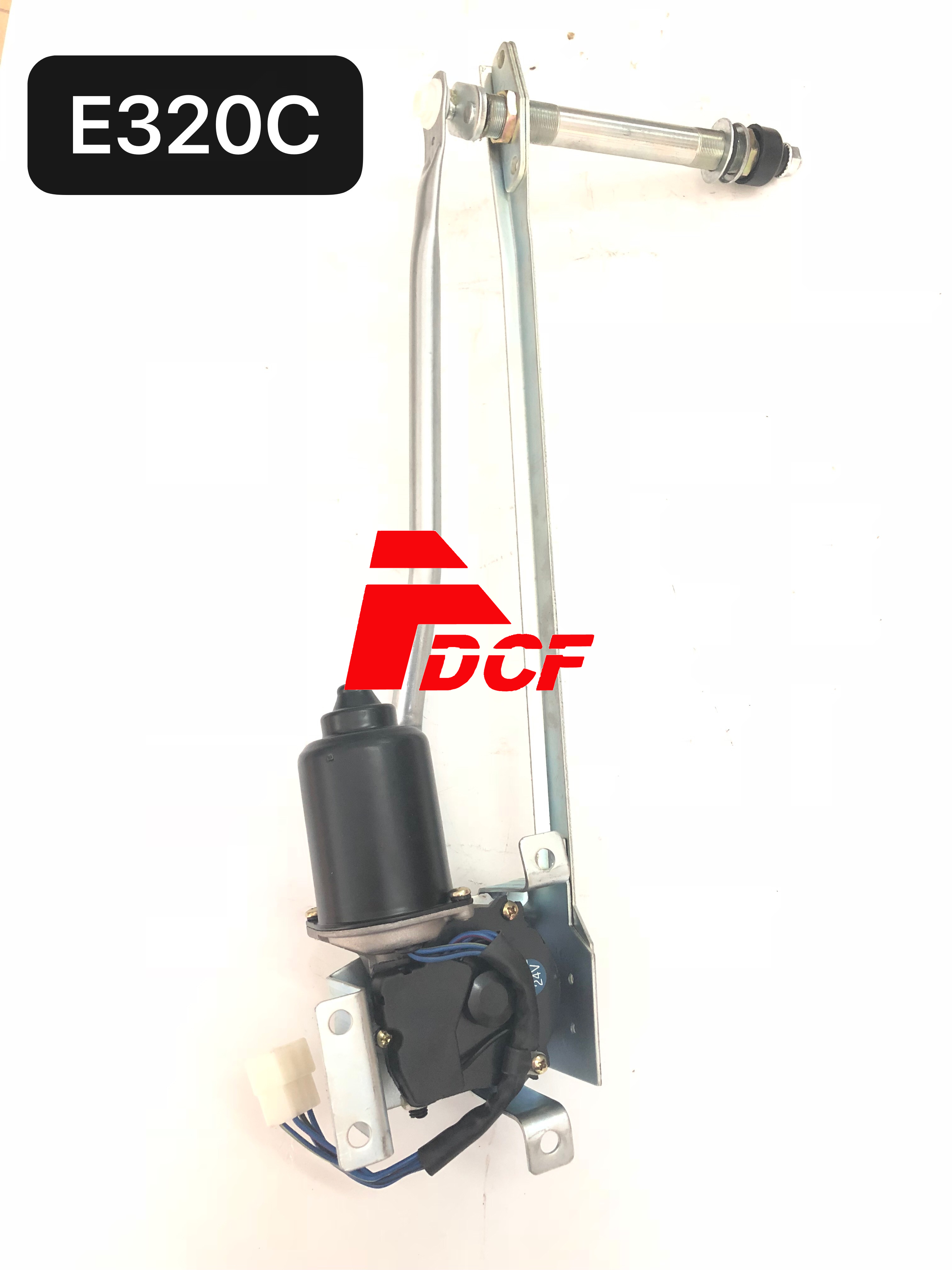 Экскаватор Э320К разделяет мотор счищателя 245-7931 с машинными частями экскаватора