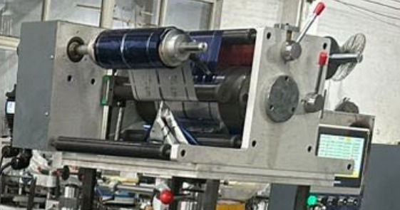 Automatic High Speed Hot Stamping Die Cutting Machine