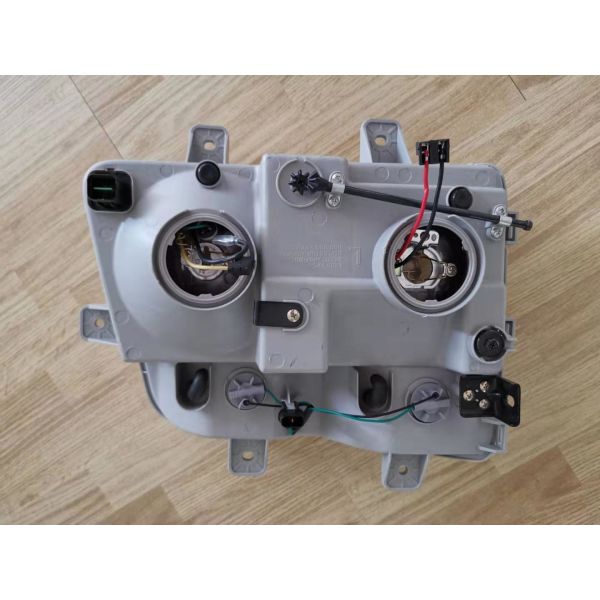 Hyundai Trago HD 260 Truck Parts Head Lamp OEM 92101-7C000 92102-7C000
