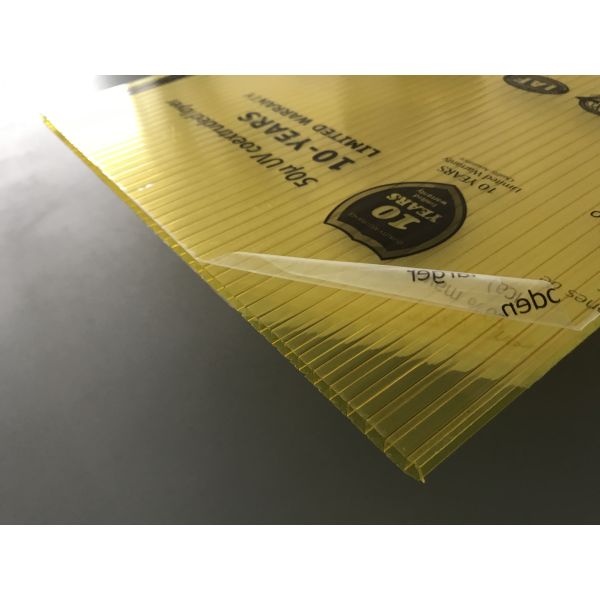 La techumbre amarilla de la pared del gemelo del policarbonato del color cubre el grueso de 4m m - de 10m m