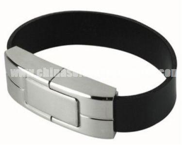 Movimentação 003 do flash de USB do metal e do couro