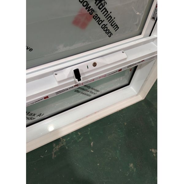 Hand-Wind Aluminum Windows – Classic Ventilation, Modern Precision