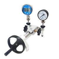 Portable Hydraulic Pump 700 Bar Liquid Pressure Source Pressure Calibration Equipment