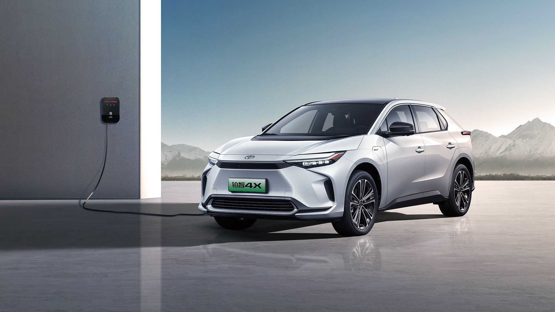 2024 Новый полностью электрический Toyota EV Автомобиль BB Bz4x SUV