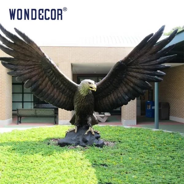Large outdoor garden metal animal decoration bronze eagle statue
