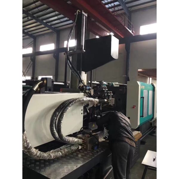 530t Injection Molding Machine