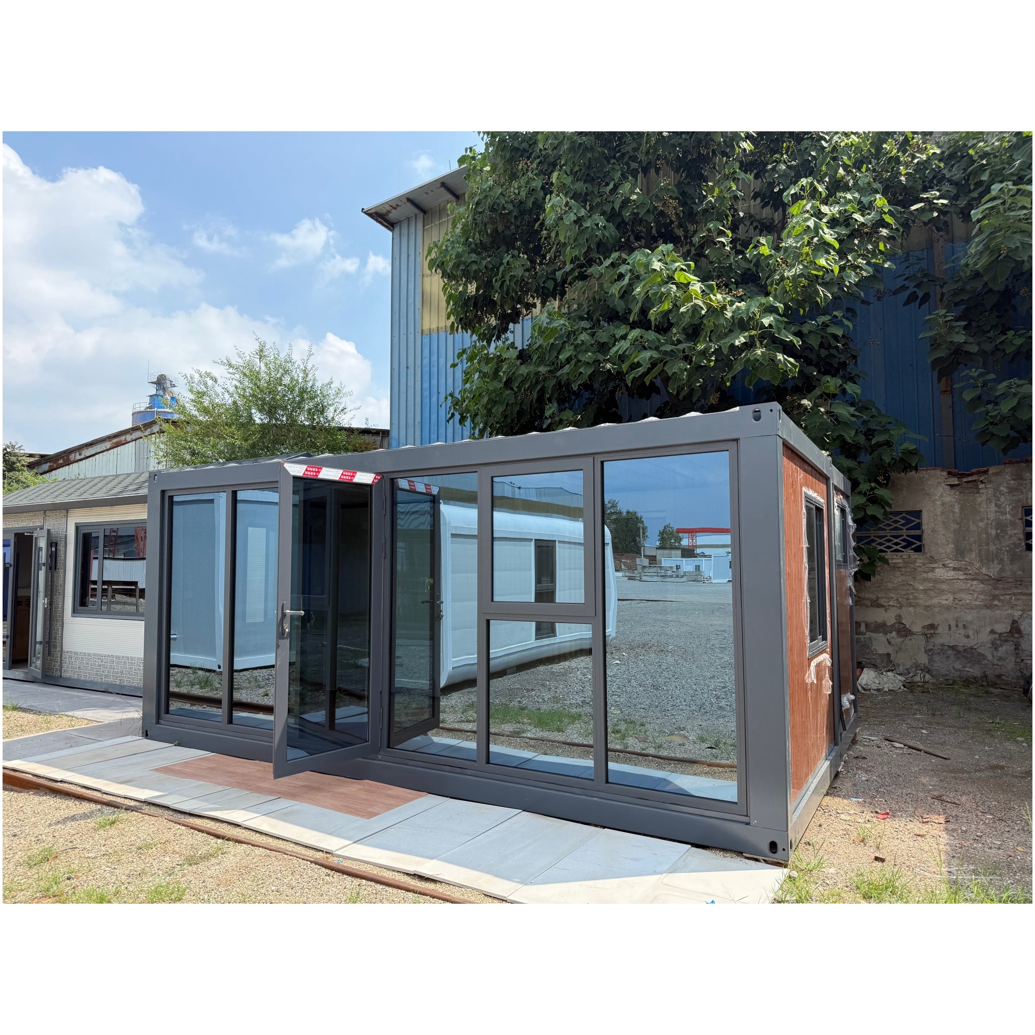 Quality Choice Foldable Waterproof Container House for Workshop-Modern Design Durable & Eco-Friendly Reliable