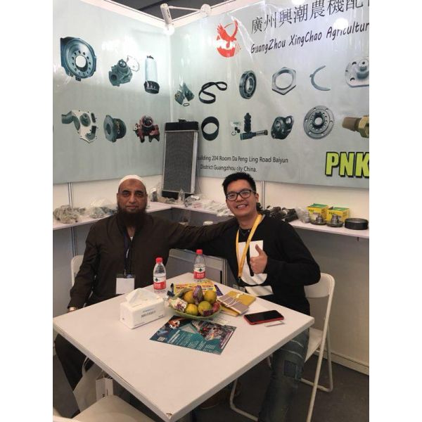 Комбайн сельскохозяйственной техники и тракторные детали Кроссовка и подшипник размеры 34,96x97 мм