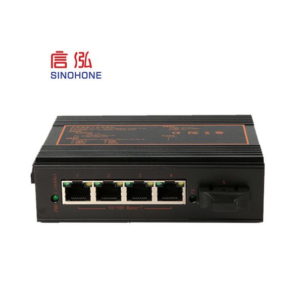 4 RJ45 + 1 SFP Port Fiber Optic Network Switch , Industrial Ethernet Switch