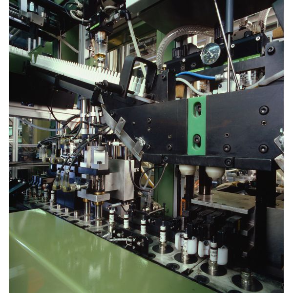 Свеча зажигания ONE471 TS16949 ISO9001 Prechamber - ЛЭНДФИЛЛ-ГАЗ 2020 12453315 TCG