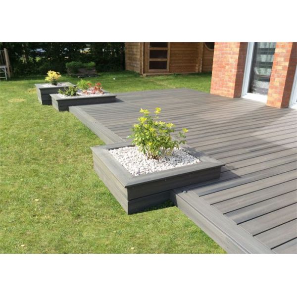Easy Installation Outdoor Co Extruded Fence Panels WPC Garden Panel