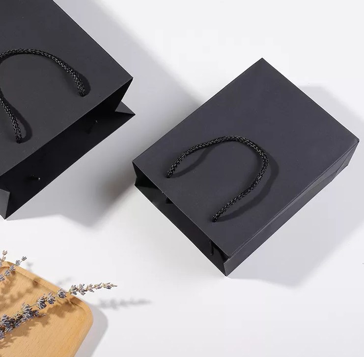 Ручка Drawstring сумки бумажного мешка/подарка Kraft сумки Recyclable