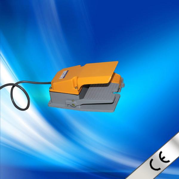 Glass Pipe Fractional CO2 Laser For Acne Scars Treatment , Burn Debridement(NBW-FI)