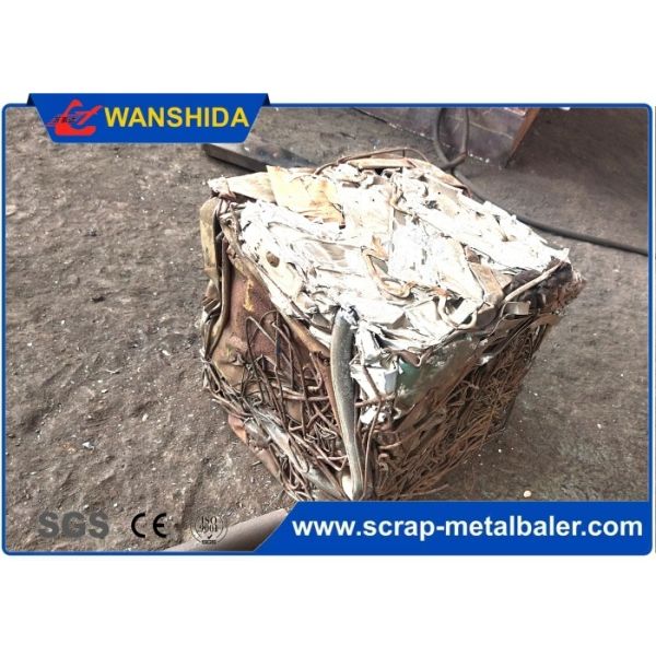 Compact Hydraulic Metal Baler for Aluminum and Copper Scrap, 160 Ton Force with Air Oil Cooler
