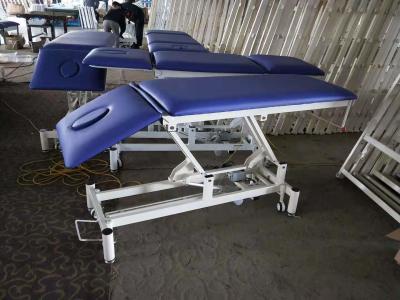 Paciente de cama do exame do hospital que dobra o sofá elétrico do exame