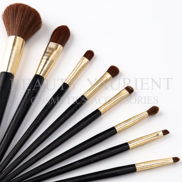 Private Logo 8 Piece Makeup Brush Set OEM Makeup Brushes Skin Friendly