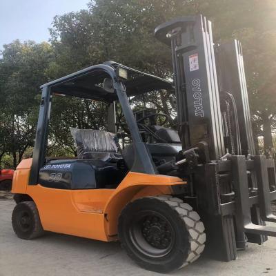 Diesel Tuel Toyota Used Forklift 3 Ton 3 Mast With Side Shift