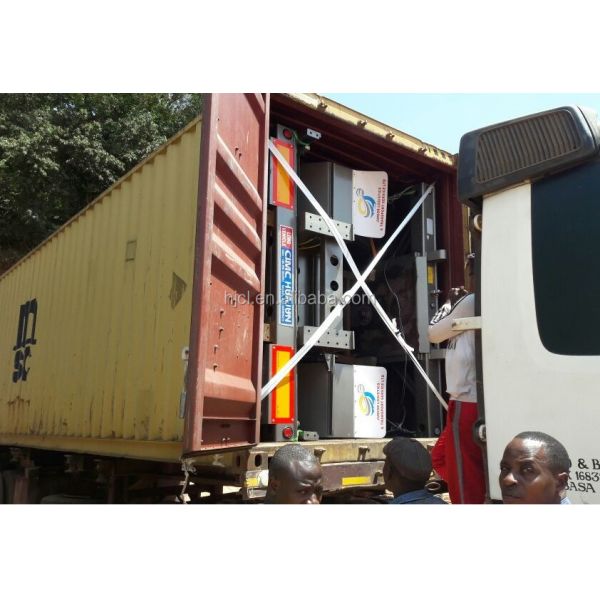 12380*2500*1540 CIMC HUAJUN Skeletal Semi Trailer for Transporting 20ft 40ft Container