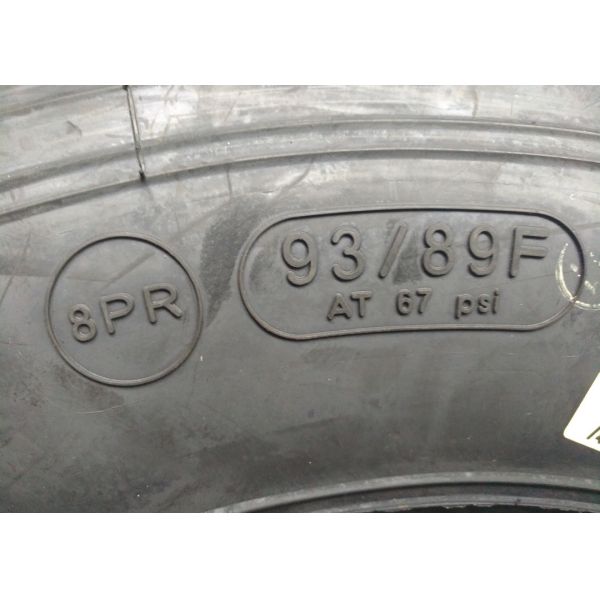 All Steel Radial Light Truck Tires 6.00R13LT Lug Type Tread For City Roads