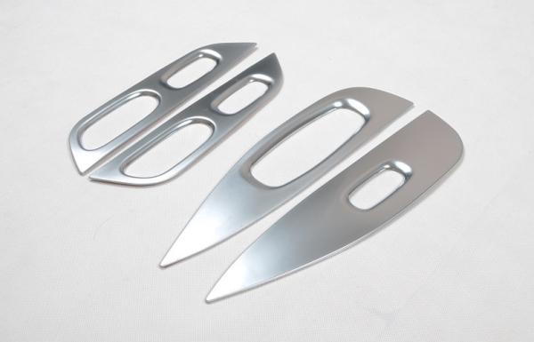 Pièces de garniture personnalisées de l'intérieur de l'auto NISSAN X-TRAIL 2014 Armrest Cadre chromé