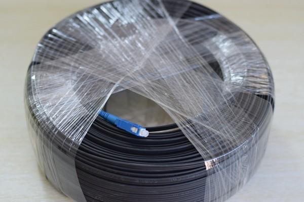 Black Jacket 1 Core FTTH Fiber Optic Cable Optical Fiber Patch Cord  For CATV