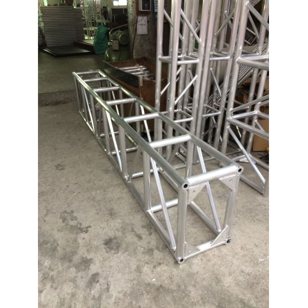 Aluminum Frame Truss Structure /  Spigot Bolt Stage Lights Exhibition Aluminum Truss