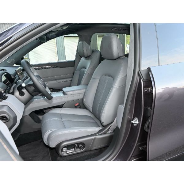 ZEEKR 7X 2025 100kWh Long Range 4WD Smart Driving Edition 5-Door 5-Seat SUV Electric EV 705KM CLTC Range 210KM/H Max Speed
