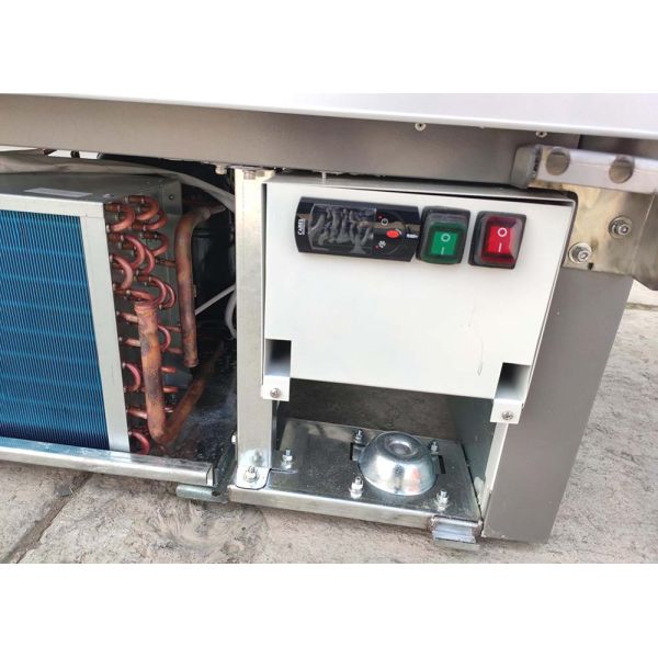 2040 литров 3 замораживателя Merchandiser двери качания стеклянных с нижней установленной системой рефрижерации R290