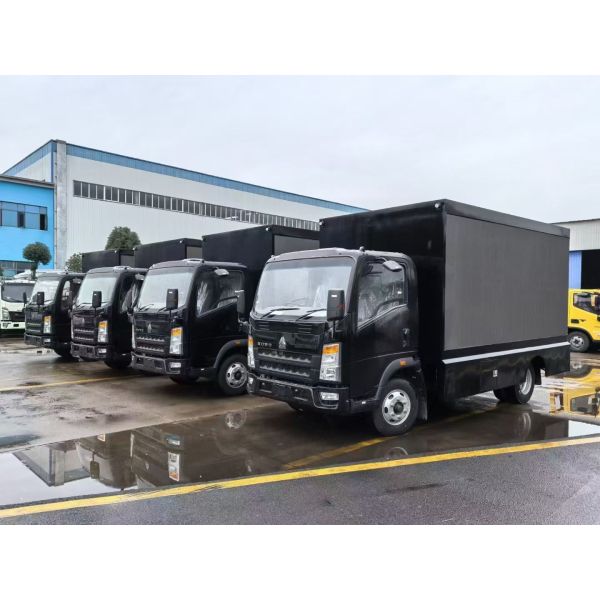 LED Mobile Digital Led Adversting Advertise Billboard Screen Box 