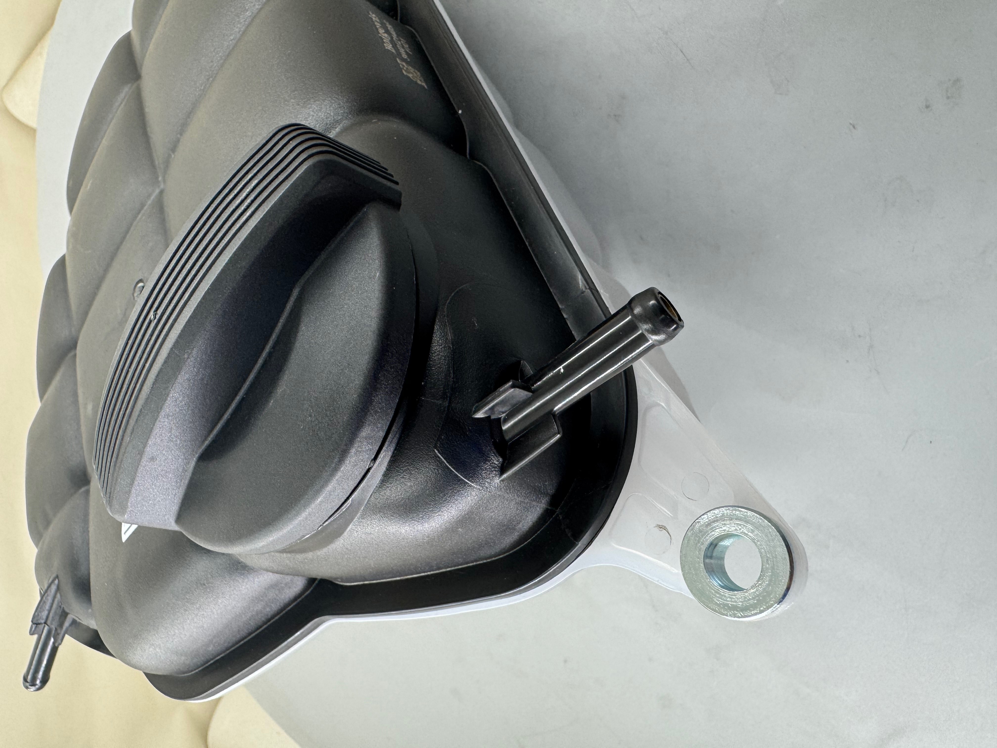 High quality water bottle 3W0121403F for Bentley