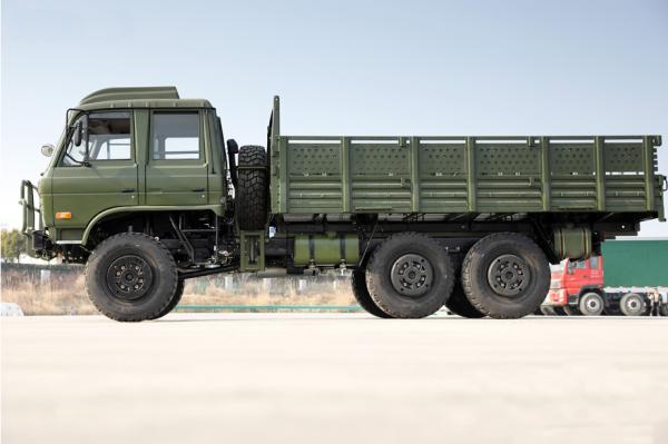 Dongfeng EQ2102G Carrier Truck 6x6 Cargo Truck Off Road Personnel Transport Military Truck