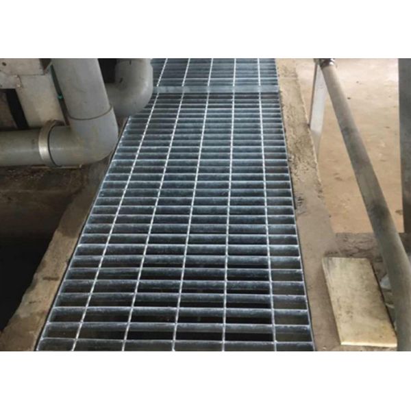 Grille de drainage de couverture de l'eau de pluie de gouttière de fossé de gril de drain de structure métallique