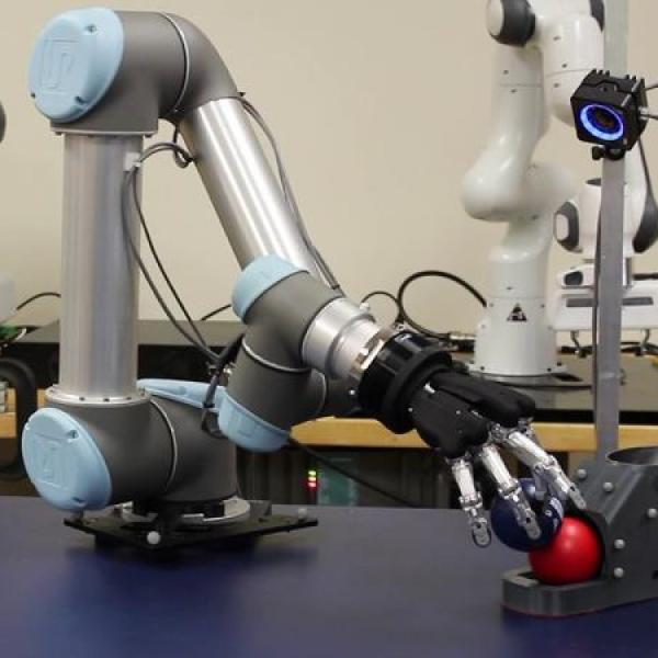 Industrial robot UR5 universal 6 axis robot arm gripper machinery industry equipment polishing machine